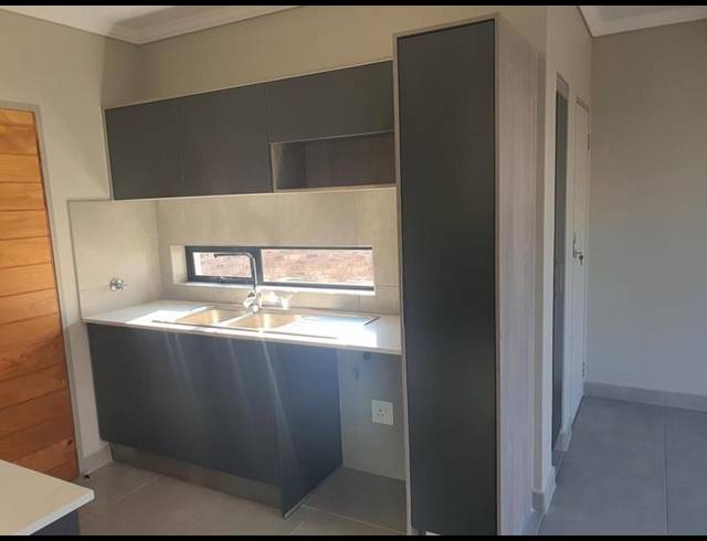 3 BEDROOM PROPERTY TO RENT IN FOURWAYS